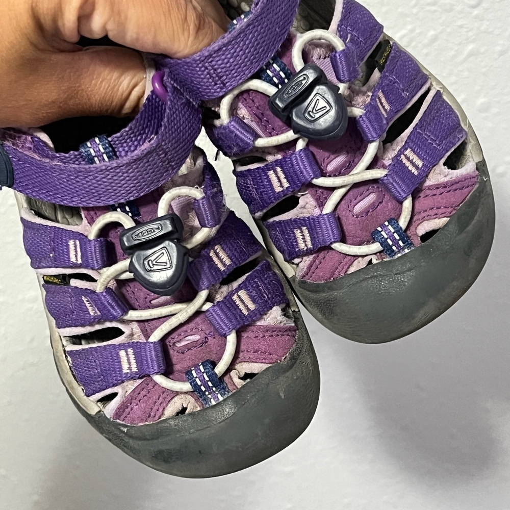 Keen Purple Outdoor Sandals with Protective Toe Bumper - Picture 5 of 7